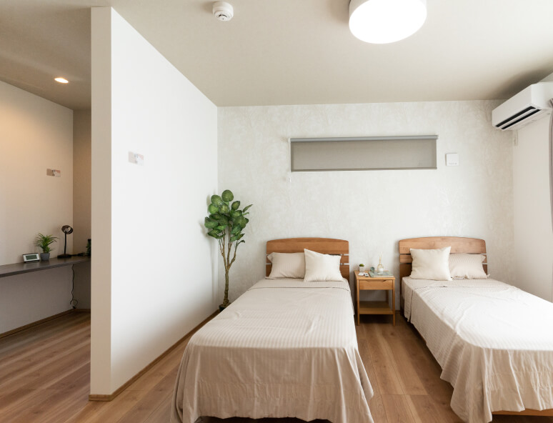 Bed room 写真1