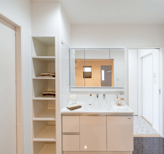 GALLERY Laundry room
