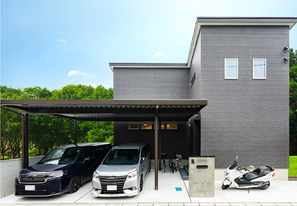 グレーベースの外観画像