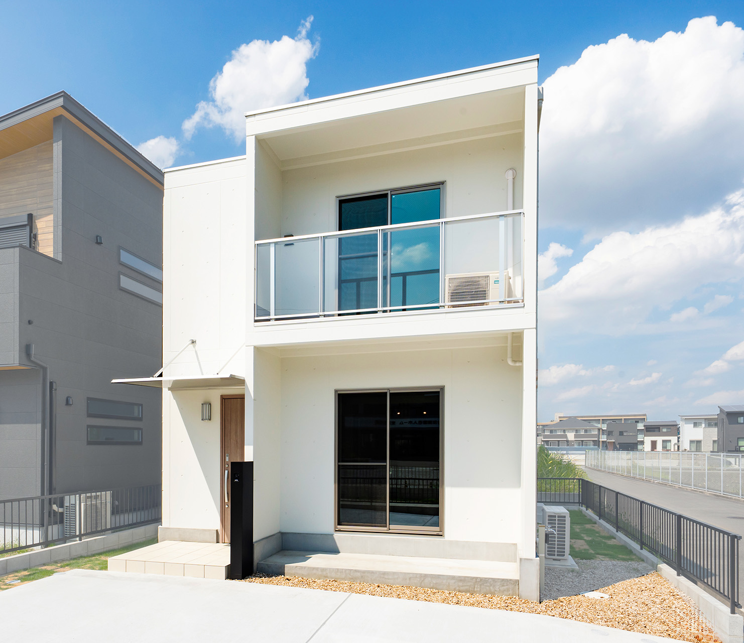 アイキャッチ画像：災害全般に強いコンクリートパネル住宅が登場！