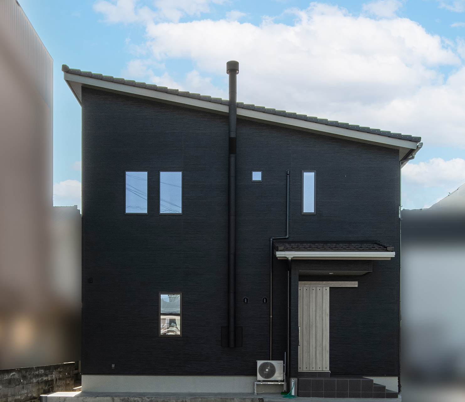 アイキャッチ画像：憧れの暖炉がある暮らし。デザインも使いやすさも妥協しない、家族の笑顔あふれる住まい